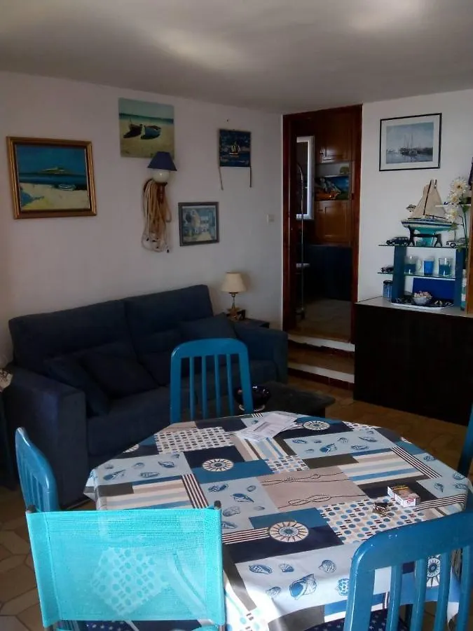 Rosas-Puig Rom -Vista Mar Apartment Spain